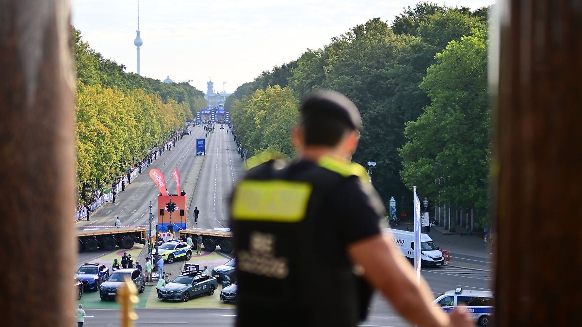 Berlin & Brandenburg: 800 Polizisten bei Berlin-Marathon im Einsatz