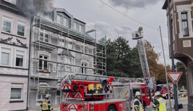 Dachstuhlbrand in Kray: Gebäude unbewohnbar