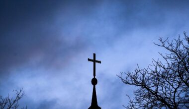 Niedersachsen & Bremen: Urteil gegen Ex-Pfarrer nach sexualisierter Gewalt