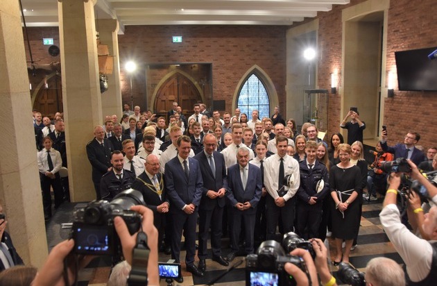 POL-MS: Ein ganz besonderer Empfang: Bundeskanzler, Ministerpräsident und ...