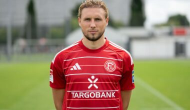 Nordrhein-Westfalen: Fortuna Düsseldorf gibt drei Spieler ab und holt Breithaupt