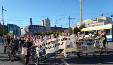 Klimastreik in Leipzig, Chillen auf der Eisenbahnstraße, Unfall legt A9 lahm + Video · Leipziger Zeitung