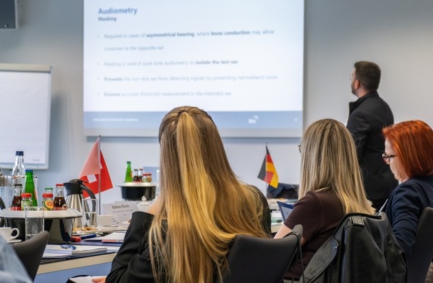 Fachkräfte aus 8 Nationen zur Fortbildung in Lübeck: International Summer Academy am ...