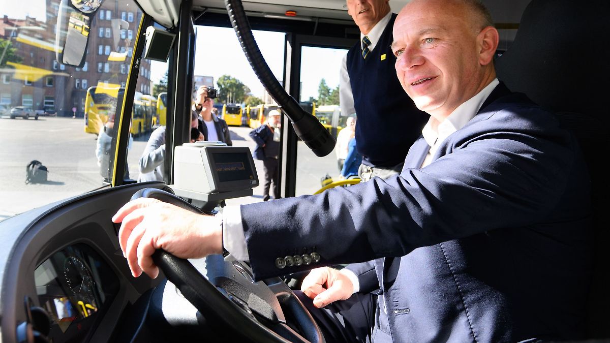 Berlin & Brandenburg: Wegner erneut an BVG-Steuer - Lob für Busfahrer