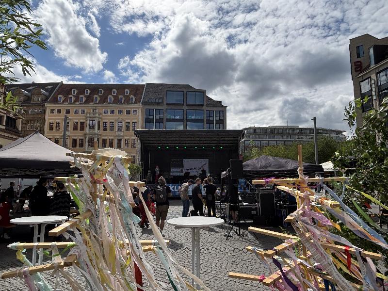 »Wir vergessen manchmal, wie viele wir sind« — kreuzer online
