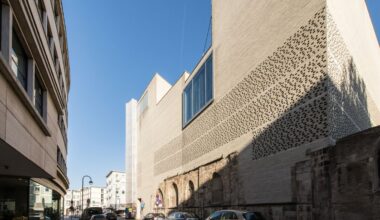 Ausstellung in Köln zeigt Kunst in Krisenzeiten