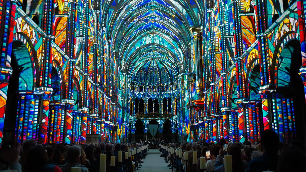 Ausstellung "LUMINISCENCE" im Münsteraner Dom eröffnet