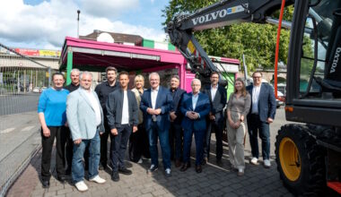 Erster Schritt zur Neugestaltung des Rathausmarkts: Abriss des alten Kiosks startet