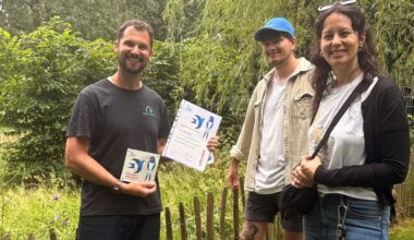 You are currently viewing Künstliche Schwalbennester und NABU-Plakette: So engagiert sich die ASG für den Artenschutz