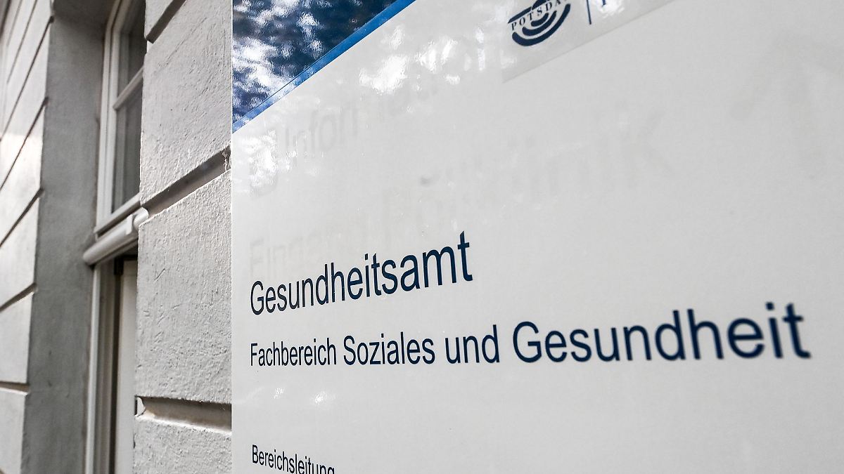 Berlin & Brandenburg: Meningokokken: Gesundheitsamt klärt Verdachtsfälle ab