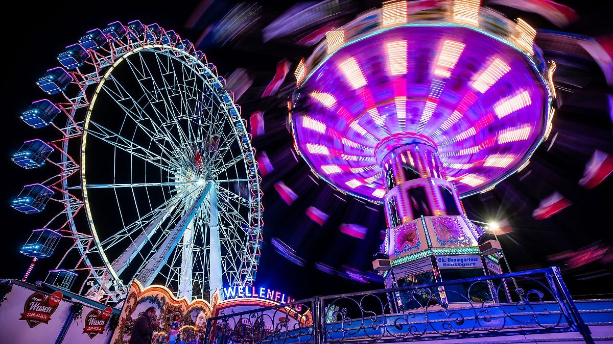 Baden-Württemberg: Rummel, Genuss und Adrenalin - was zum Wasen wichtig wird