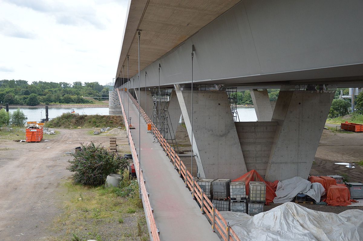 Radweg unter Schiersteiner Brücke zwischen Mainz und Wiesbaden endlich geöffnet - Rettbergsaue jetzt einfacher zu erreichen