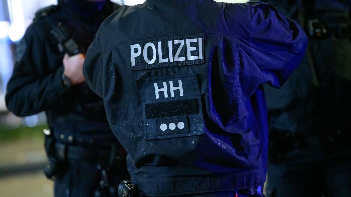 Hamburg & Schleswig-Holstein: Ermittler verhaften nach Leichenfund Verdächtigen