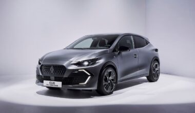Weltpremiere auf der IAA: Neuer Renault Clio ist gewachsen - und kommt wieder mit Verbrenner