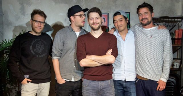 Gründer und Gesellschafter von Rocket Beans TV: Nils Bomhoff, Etienne Gardé, Simon Krätschmer, Daniel Budiman und Arno Heinisch (Foto: Rocket Beans TV / Marco J. Drews)