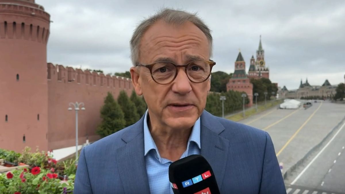 Kreml hält sich auffällig bedeckt: Munz: Drohnen-Aktion "war für Russland voller Erfolg"