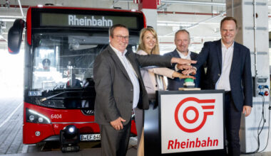 Rheinbahn eröffnet E-Bus-Port als Meilenstein für emissionsfreie Mobilität | erkrath.jetzt