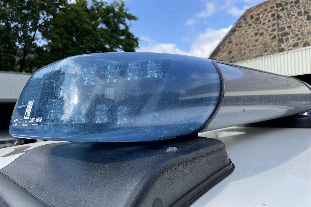 Dreiste Diebinnen nutzen Höflichkeit aus