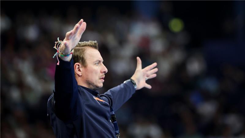 Trainer Filip Jicha und der THW Kiel spielten in Hannover.