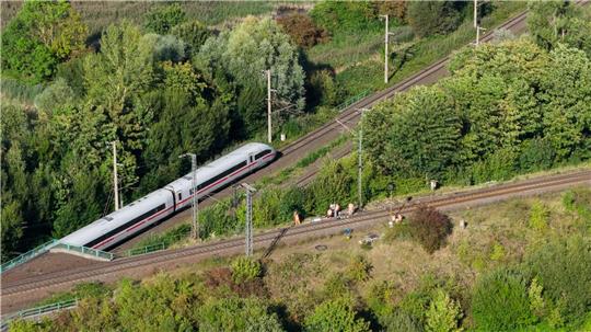 Noch bis Nachmittag Störungen im Bahnverkehr Hannover–Berlin