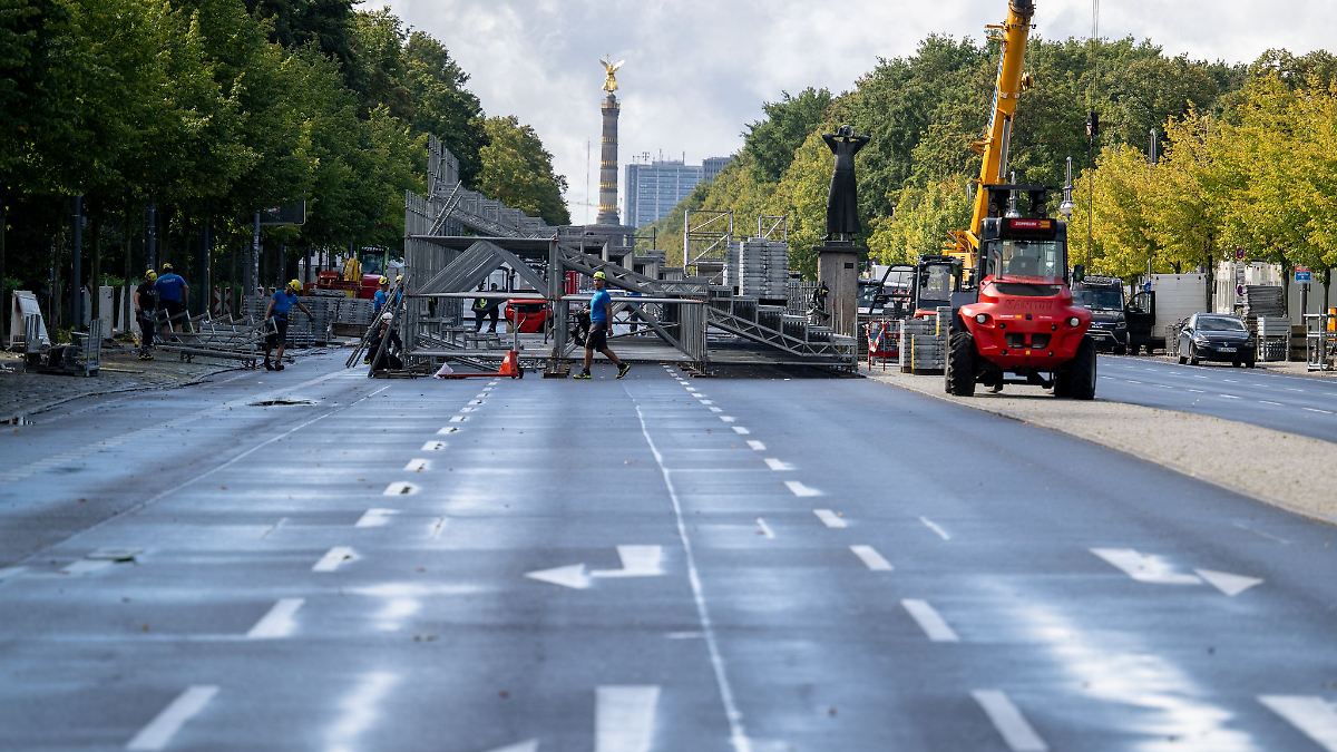 Berlin & Brandenburg: Hunderte Polizisten bei Marathon und Demonstrationen