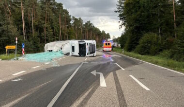 Wörth – Vollsperrung B 9 bei Berg nach Lkw-Unfall – /// MRN-News.de