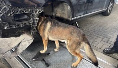 ZOLL-H: - Zoll stellt 19 kg mutmaßliches Amphetamin auf der Autobahn bei Bremen ...