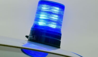 Berlin & Brandenburg: Illegales Autorennen auf A100 - vor Augen einer Zivilstreife
