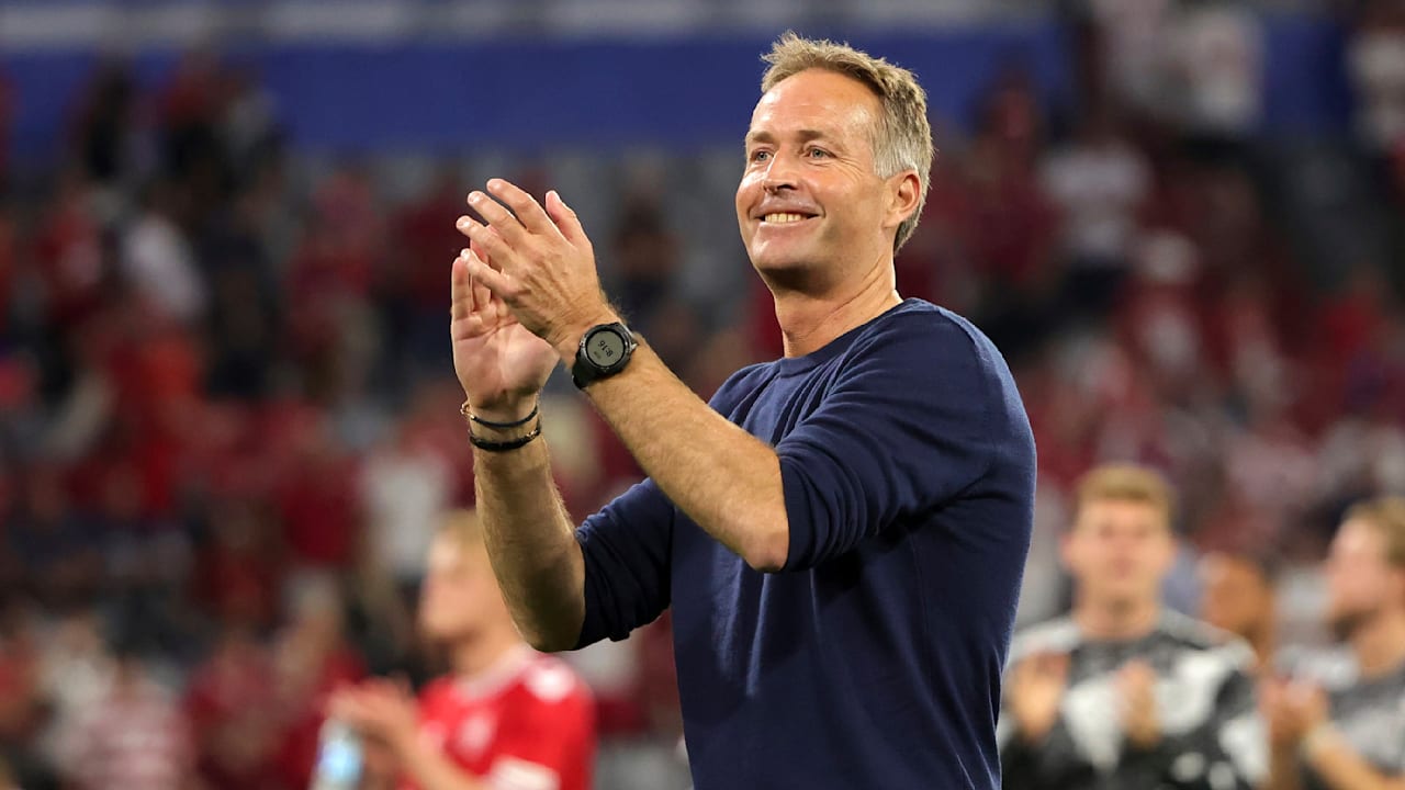 Bayer Leverkusen: Mittwoch 1. Training! Kasper Hjulmand bis 2027 Bayer-Trainer | Sport