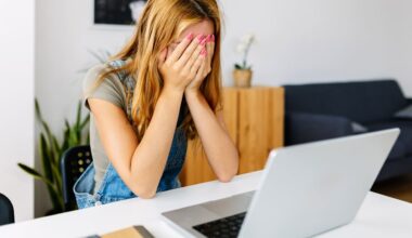 Nacktfotos ungewollt online: So entfernen Sie intime Bilder aus dem Netz | Leben & Wissen