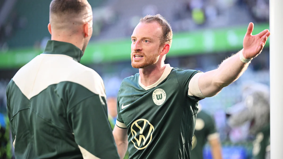 Jubiläumsspiel VfL Wolfsburg: Selten haben sechs Tore weniger Spaß bereitet - Sport