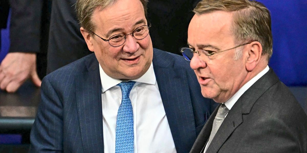 Armin Laschet: "Wir brauchen eine europäische Verteidigungsgemeinschaft" - Europa