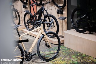 Und da wartet auch schon das erste Highlight aus der Gravel Bike-Sparte