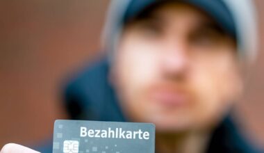 Initiative ist gegen Bezahlkarte für Geflüchtete