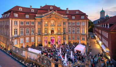 Events am ersten September-Wochenende: Von Promikellnern bis Pferdenacht