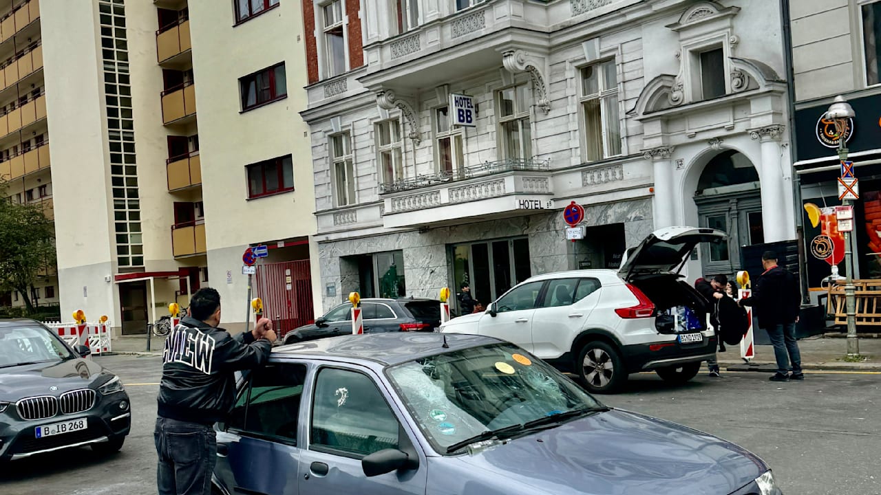 Alle beziehen Sozialgeld: Berlin mietet Hotel für Bulgaren und Rumänen | Regional