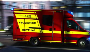 München-Fasangarten: 86-jährige Radlerin bei Unfall schwer verletzt - München