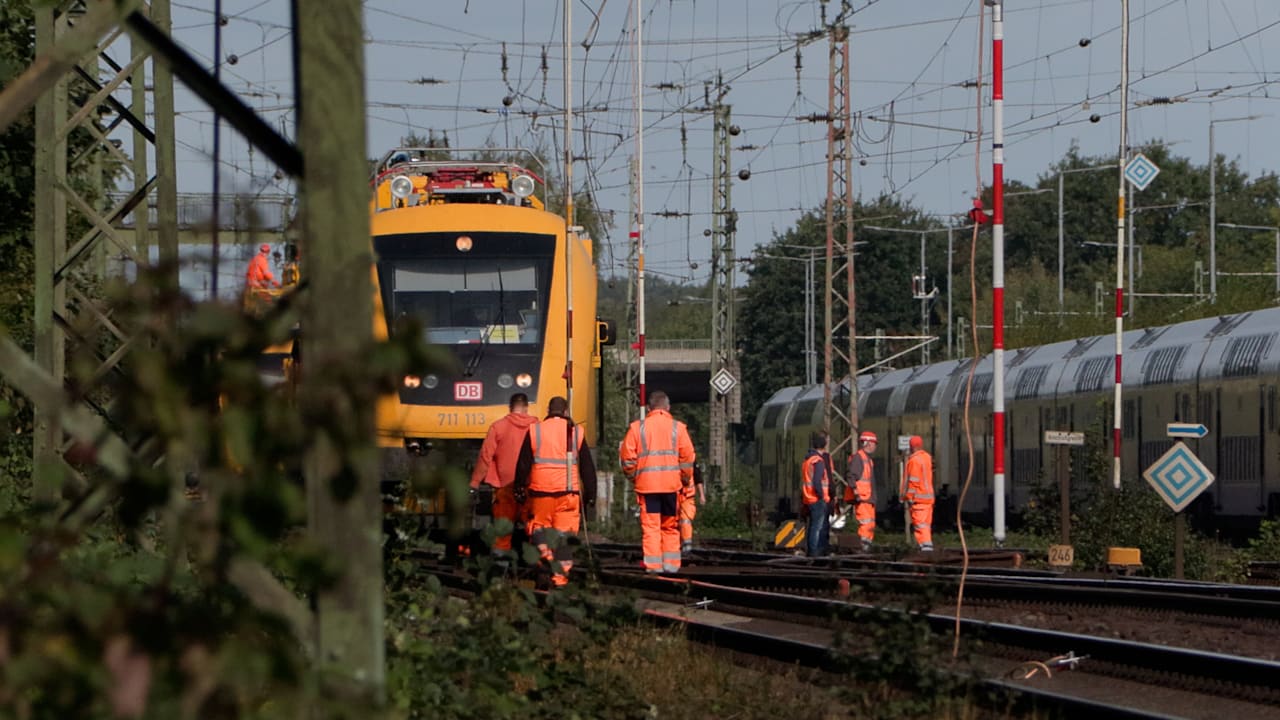 Bahnstrecke zwischen Berlin und Hamburg: Die Züge fahren wieder | News