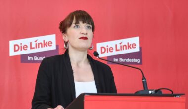 Linke stellt Abgeordneten bei Abstimmung Entscheidung frei