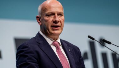 Wegner fordert mehr Langstreckenflüge für den BER