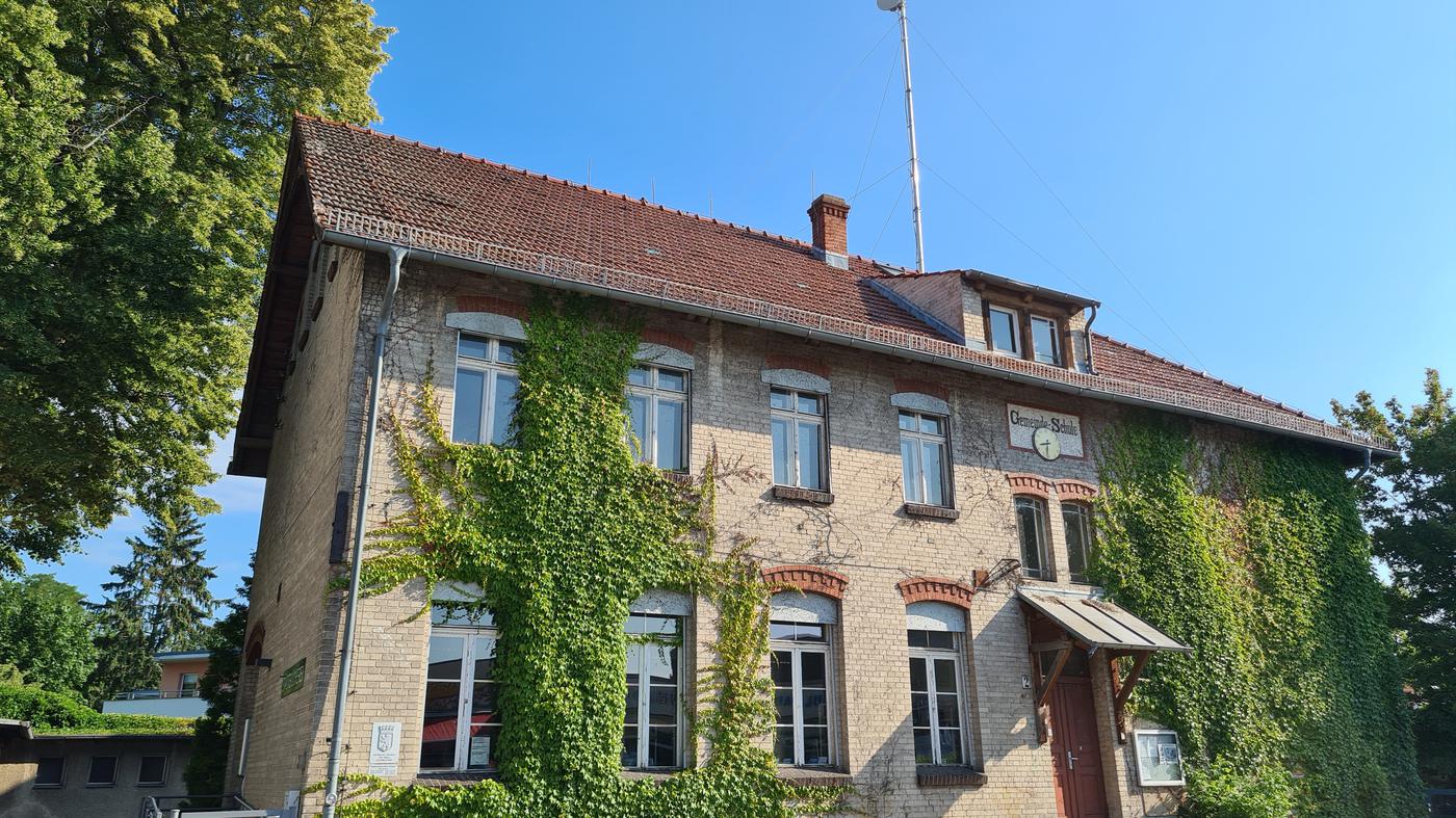 Das Rathaus Spandau dreht in Kladow am Zeiger