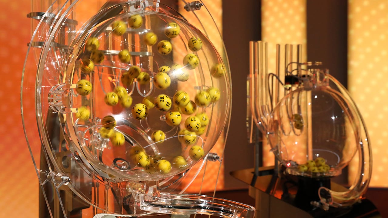 Eurojackpot geknackt: Lotto sucht Super-Millionär von Berlin | Regional