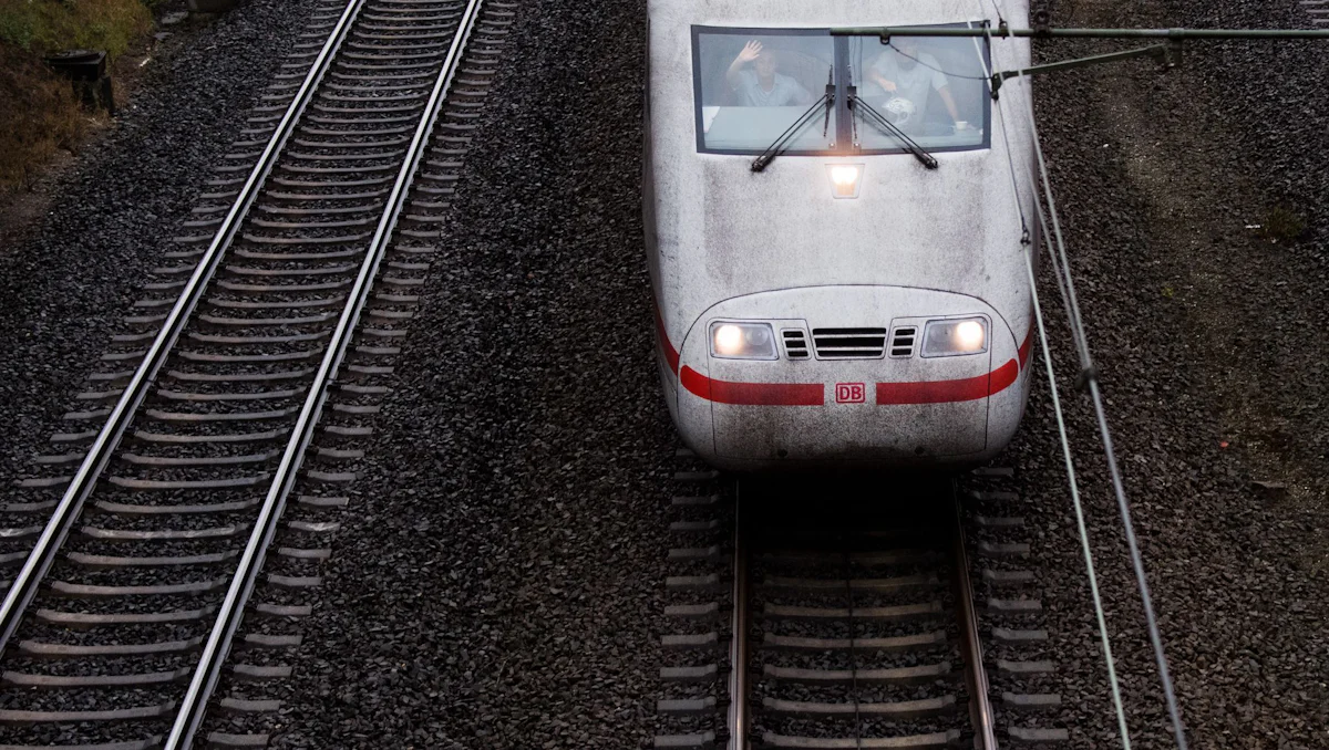 Bahnverkehr - Verspätungen auf Bahnstrecke Hannover-Berlin - „Vandalismus“ - Wirtschaft