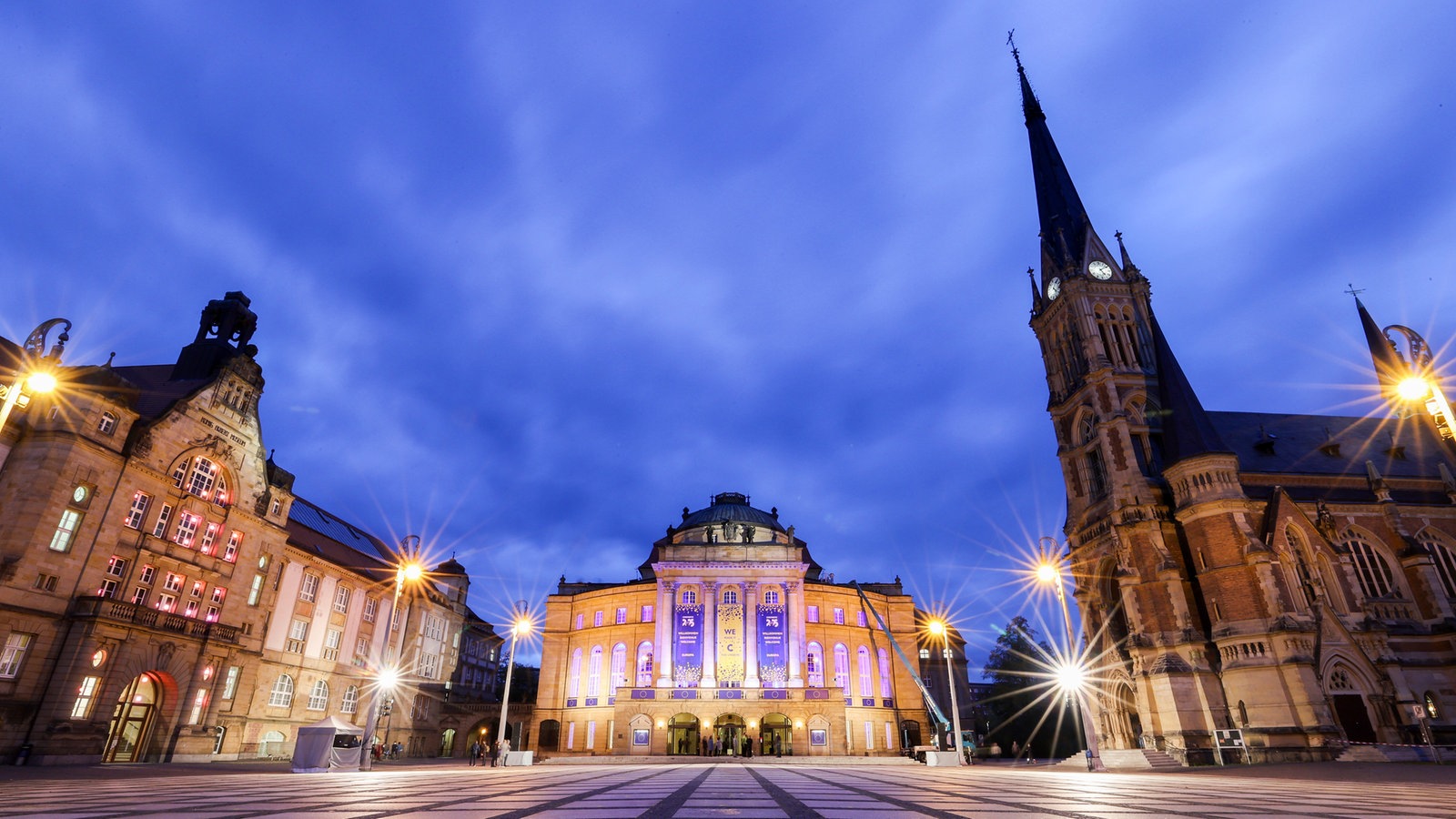 Chemnitz: Umstrittene Kunstwerke wieder sichtbar - Kulturnachrichten - Kultur