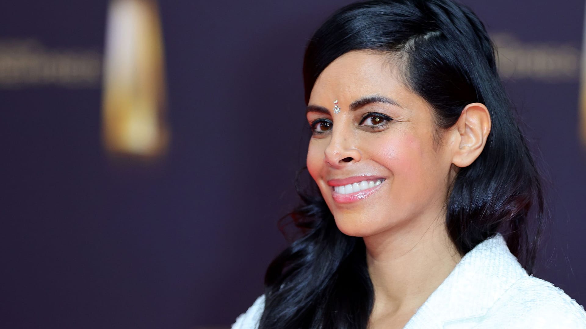 Collien Fernandes: So sah sie beim Deutschen Fernsehpreis 2024 aus.