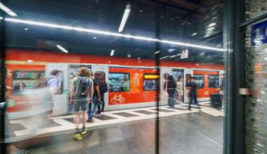 Wiesbaden | Jeder sechste Studierende pendelt über eine Stunde zur Uni