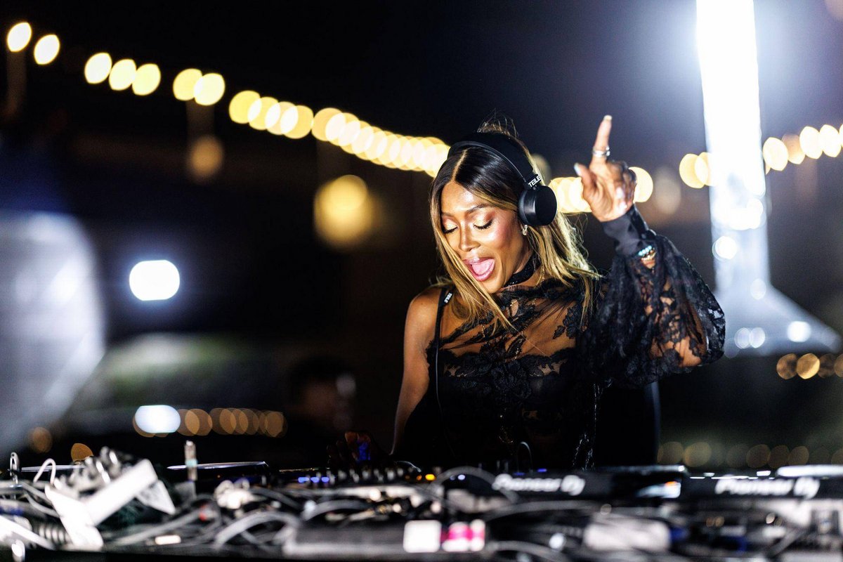 München | Supermodel Naomi Campbell gibt ihr Debüt als DJane