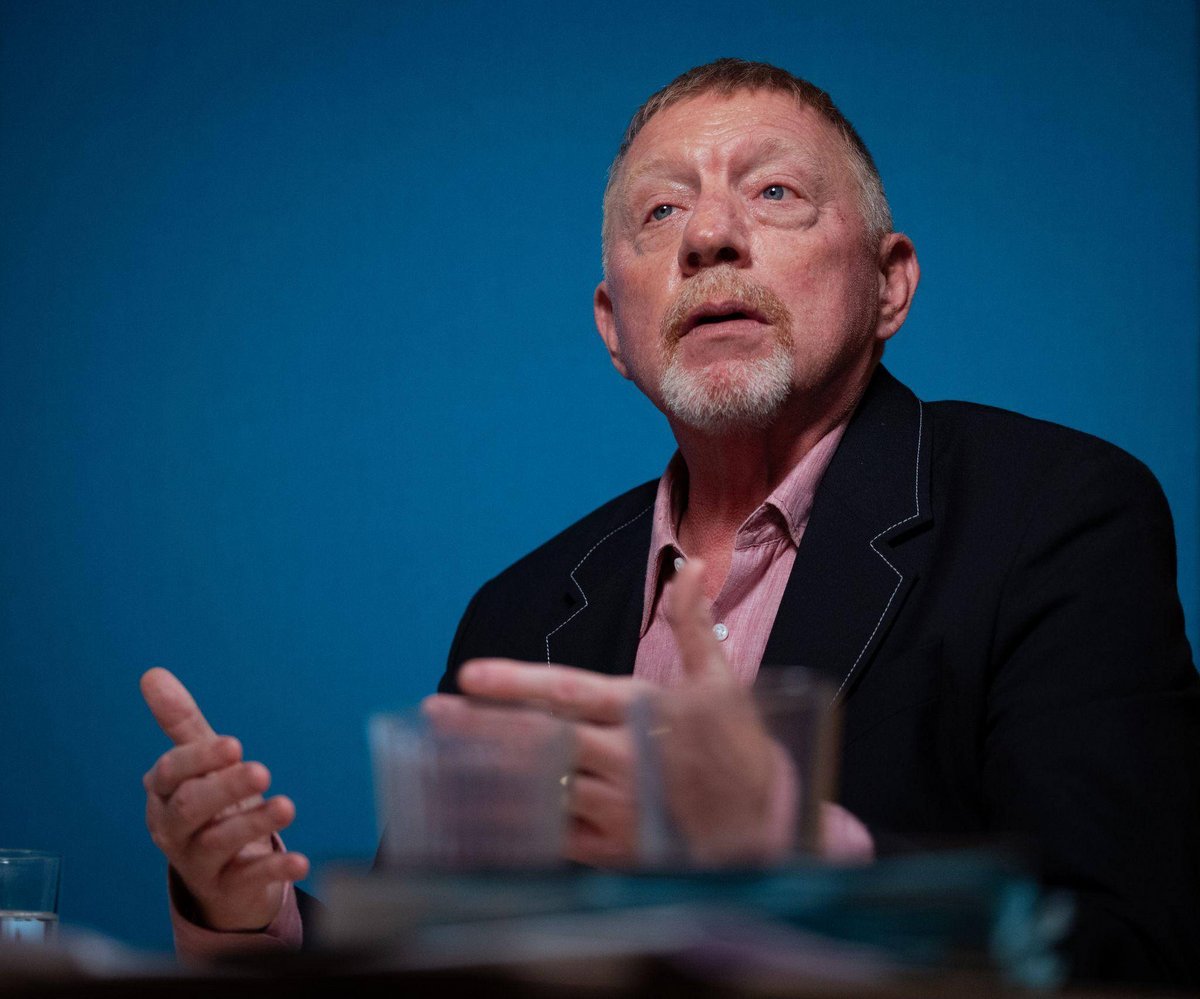 Karlsruhe | Pocher scheitert mit Beschwerde – Becker setzt sich durch