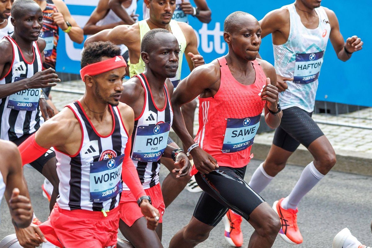 Berlin | Sawe gewinnt Berlin-Marathon - Wetter verhindert Rekord