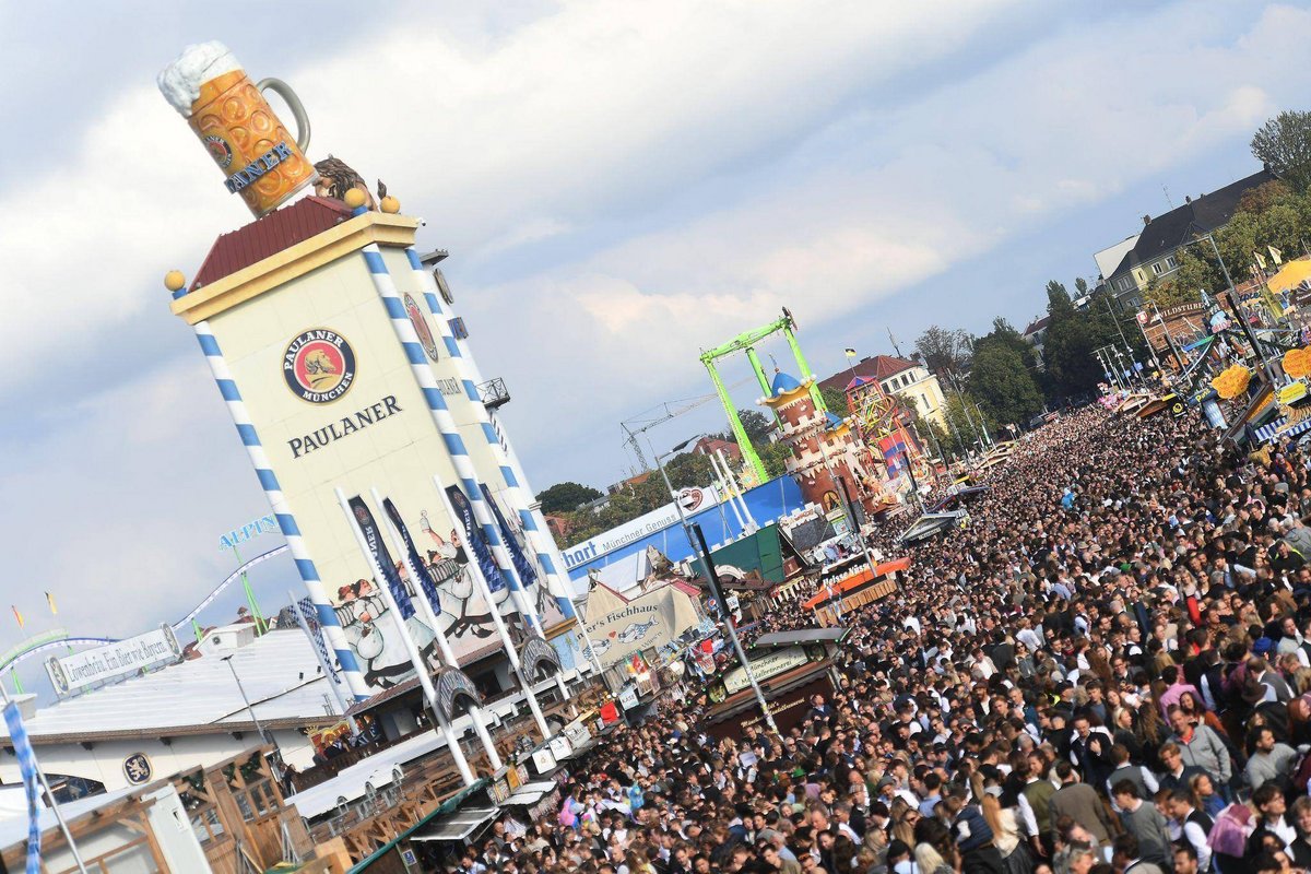 München | Wiesn viel zu voll - Kritik am Sicherheitskonzept